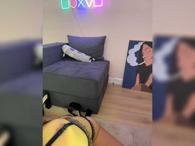 Shawty420, live now on BongaCams