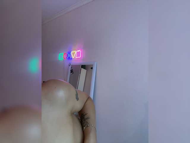 Shawty420 live cam on BongaCams