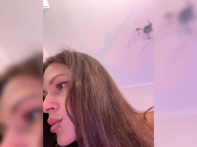 Shawty420, live now on BongaCams