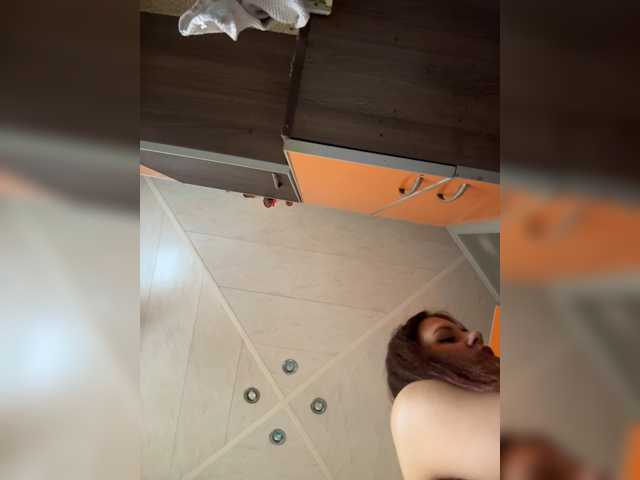 Shawty420, live now on BongaCams
