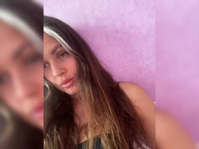 Shawty420 live cam on BongaCams