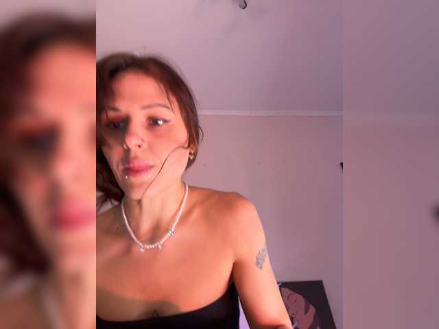 Shawty420, en directo ahora en BongaCams