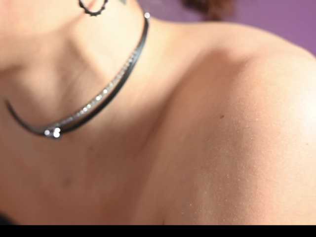 Shawty420, live now on BongaCams