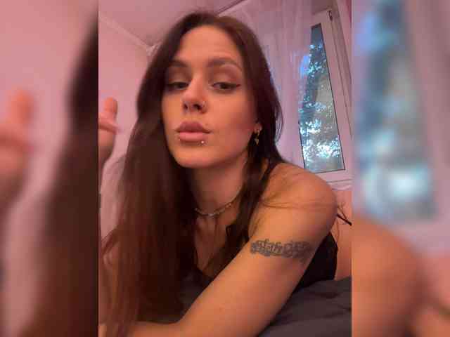 SHAWTY420 webcam