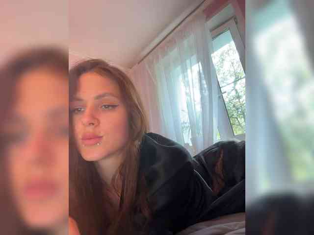 SHAWTY420 webcam