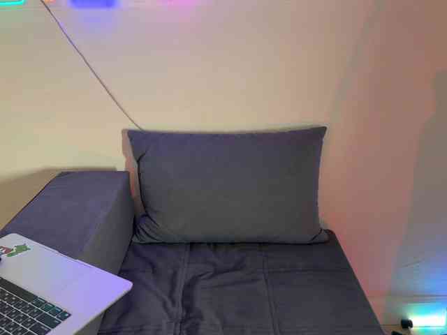SHAWTY420 webcam