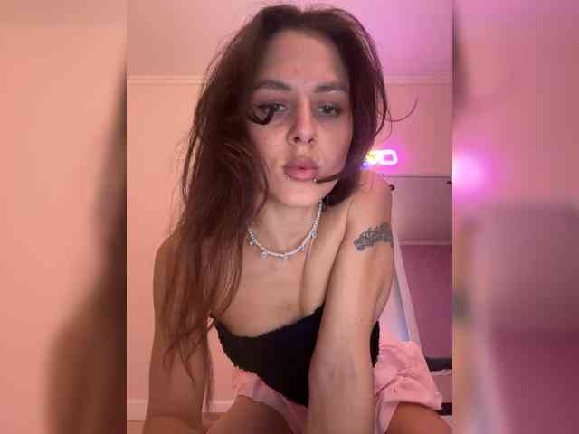SHAWTY420 webcam