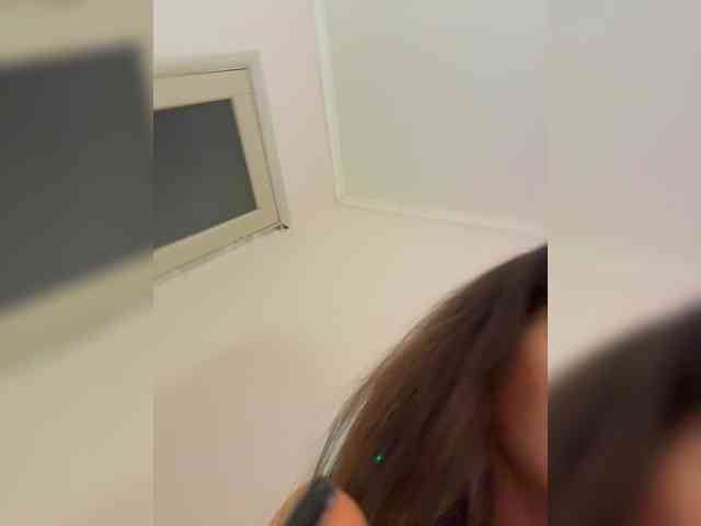 SHAWTY420 webcam