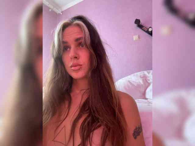 Model: SHAWTY420__