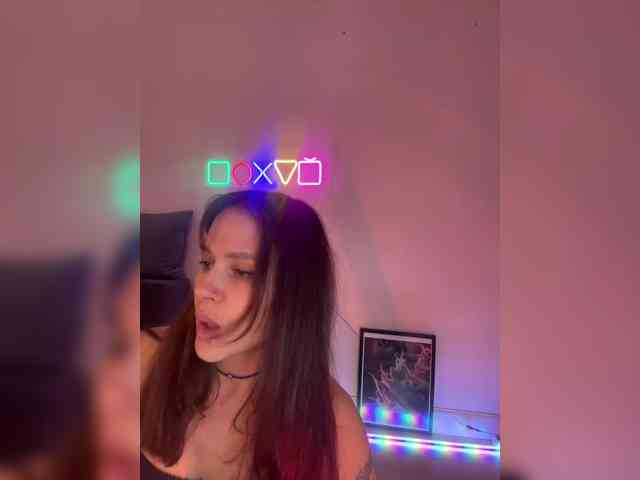 SHAWTY420 webcam