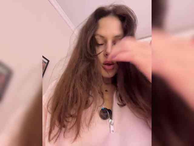 SHAWTY420 webcam