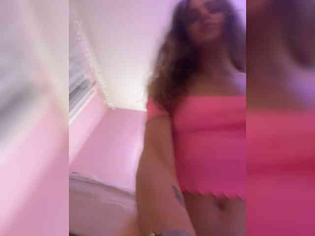 SHAWTY420 webcam