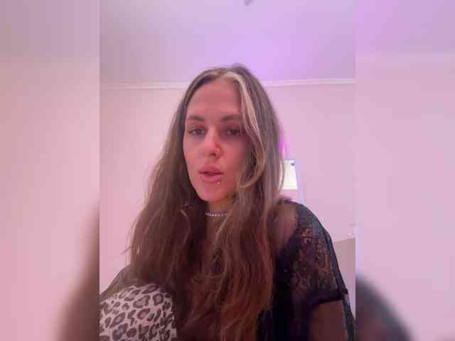 SHAWTY420 webcam