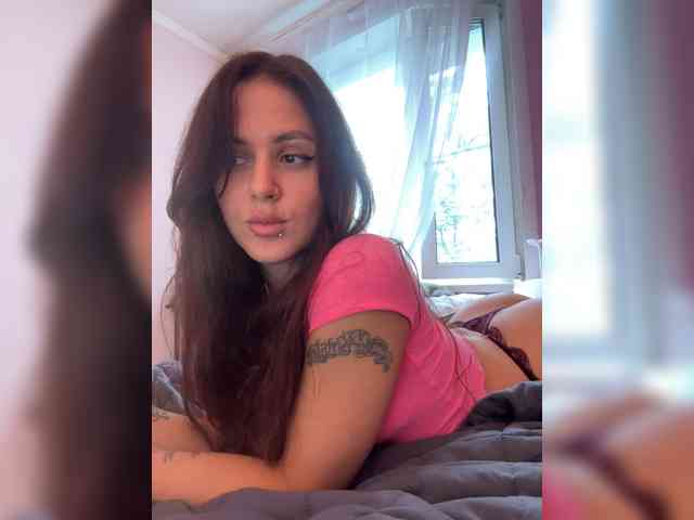 SHAWTY420 webcam