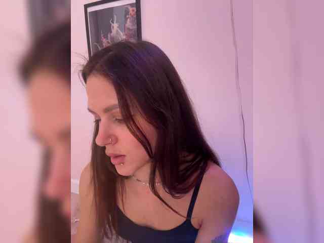 SHAWTY420 webcam