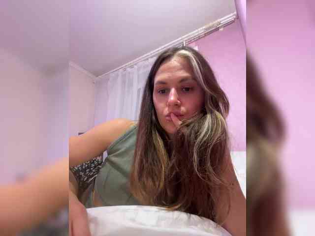 SHAWTY420 webcam