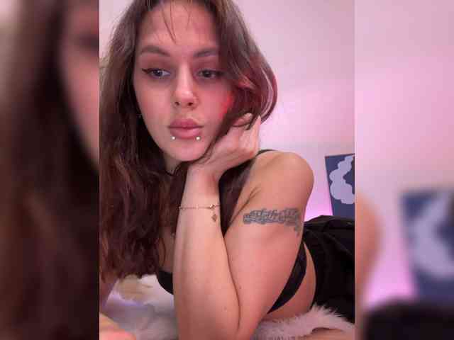 SHAWTY420 webcam