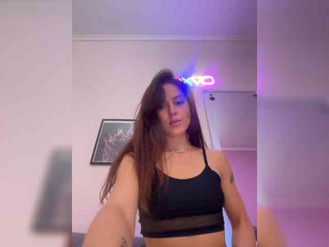 SHAWTY420 webcam