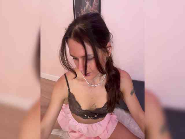 SHAWTY420 webcam