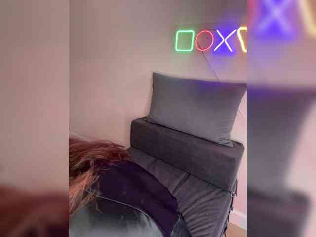 SHAWTY420 webcam