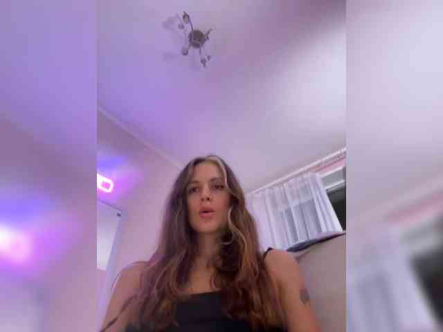 SHAWTY420 webcam