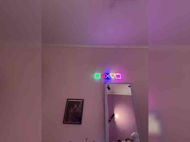 SHAWTY420 webcam