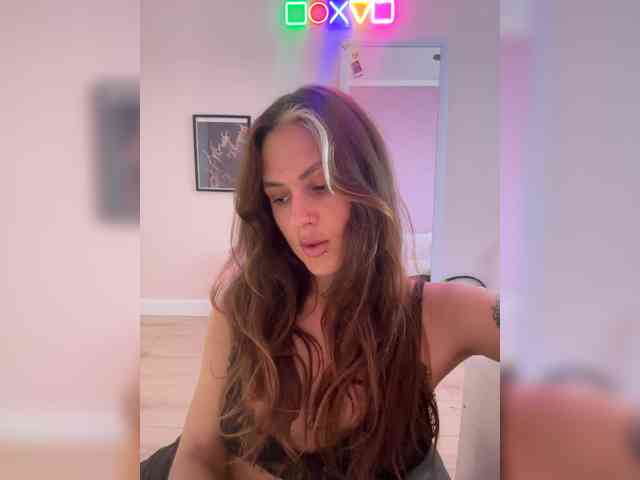 SHAWTY420 webcam