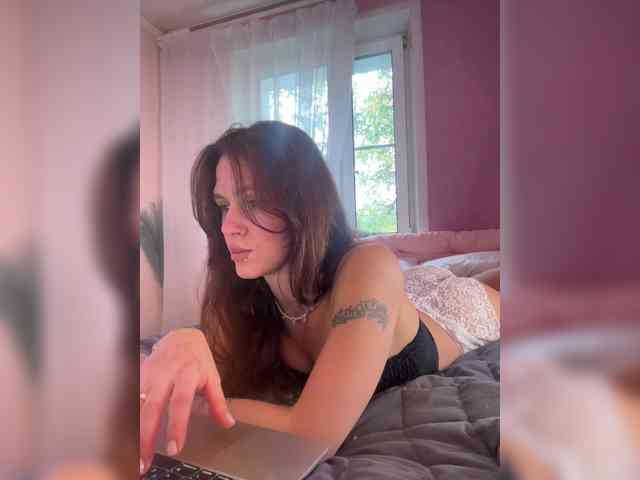 SHAWTY420 webcam