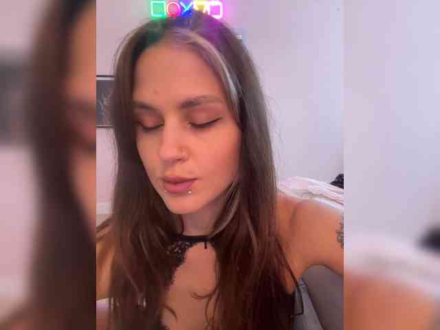 SHAWTY420 webcam