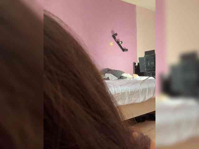 SHAWTY420 webcam