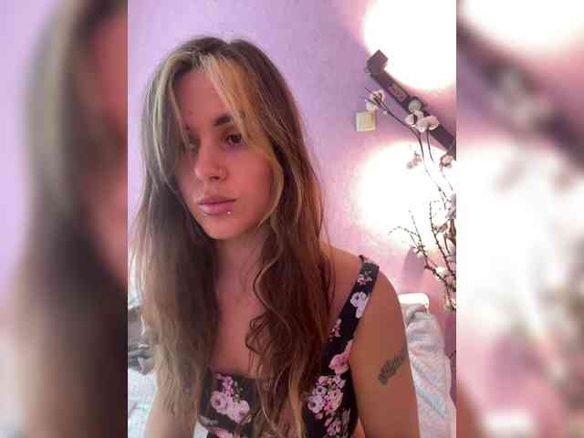 SHAWTY420__ webcam