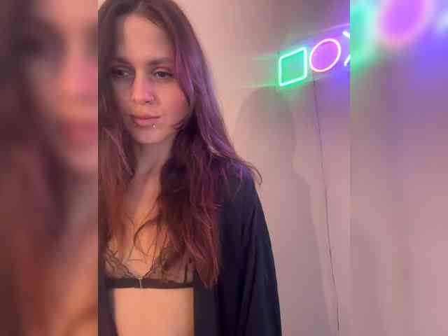 SHAWTY420 webcam
