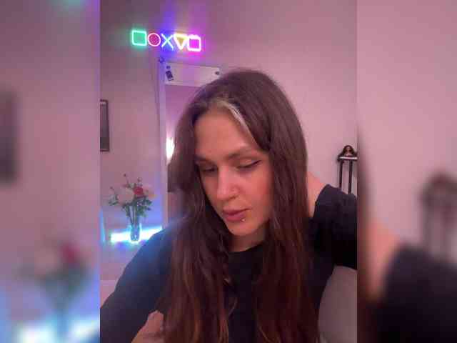 SHAWTY420 webcam