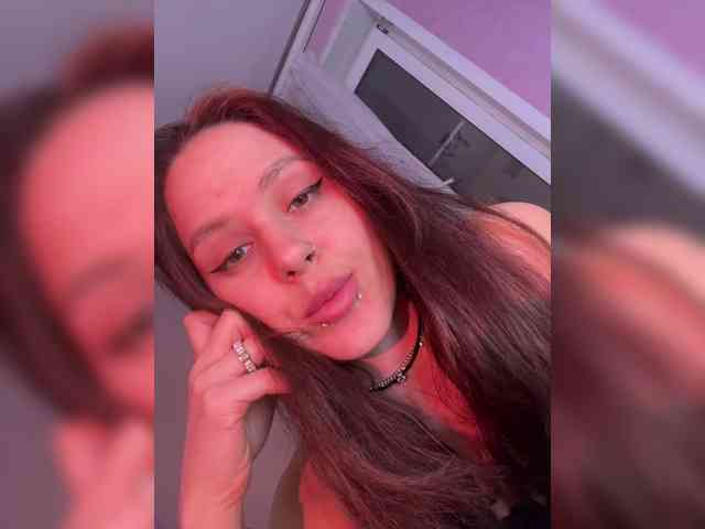 SHAWTY420 webcam
