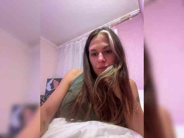 SHAWTY420 webcam