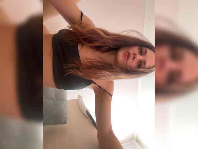 SHAWTY420 webcam