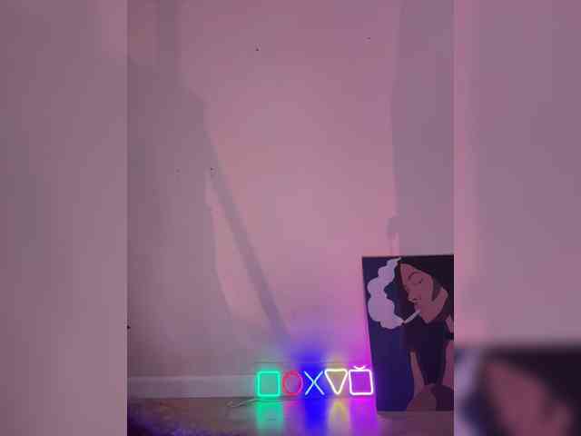 SHAWTY420 webcam