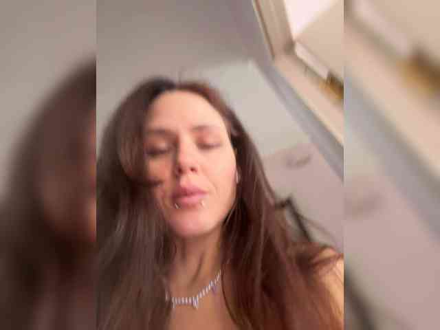 SHAWTY420 webcam