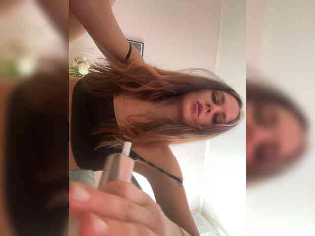 SHAWTY420 webcam