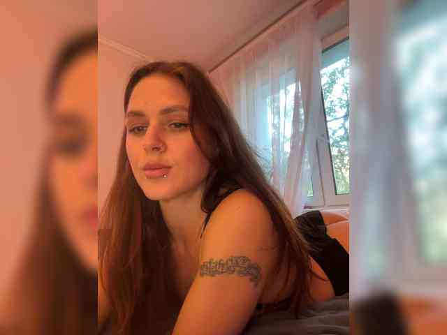 SHAWTY420 webcam