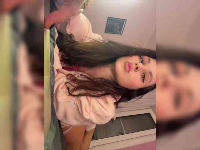 SHAWTY420 webcam