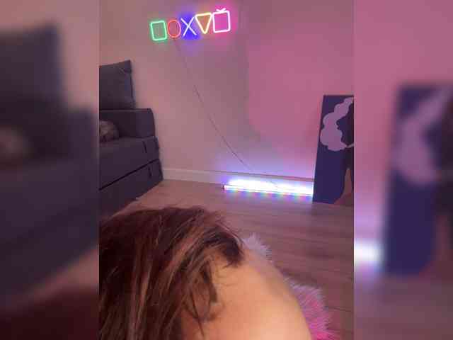 SHAWTY420 webcam
