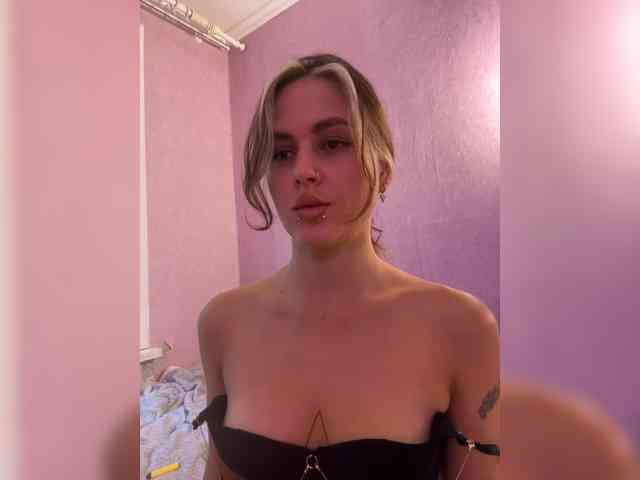 SHAWTY420__ webcam