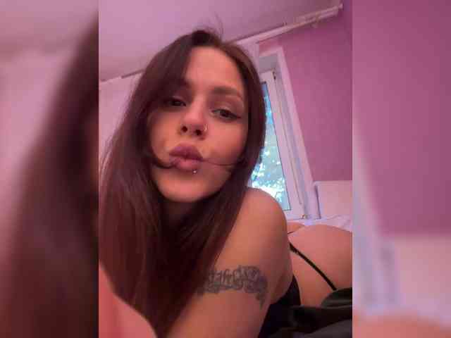 SHAWTY420 webcam
