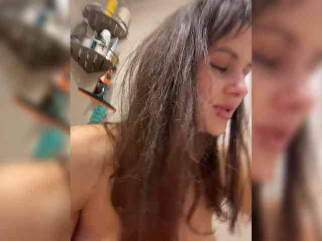 SHAWTY420 webcam