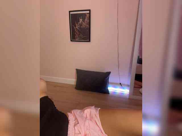 SHAWTY420 webcam