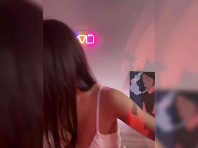 SHAWTY420 webcam