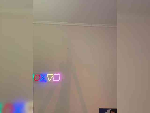 SHAWTY420 webcam