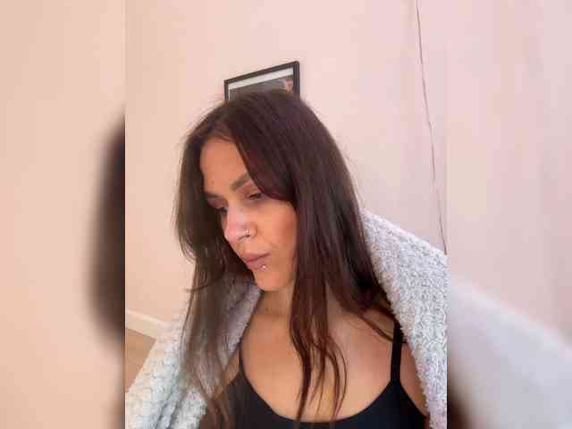 SHAWTY420 webcam