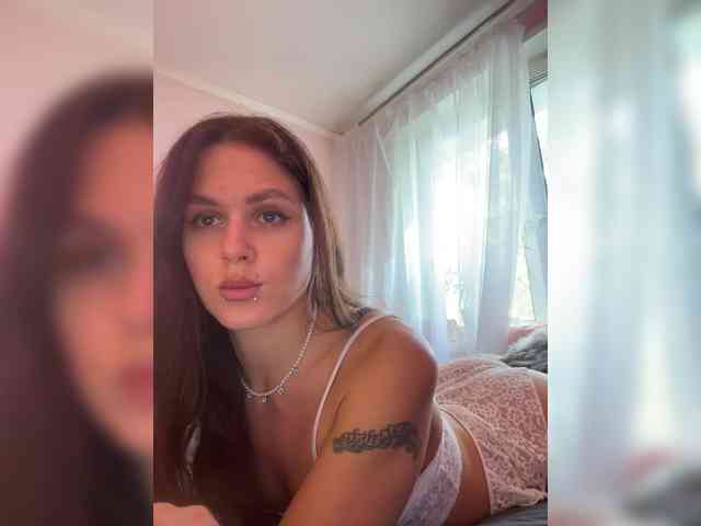 SHAWTY420 webcam